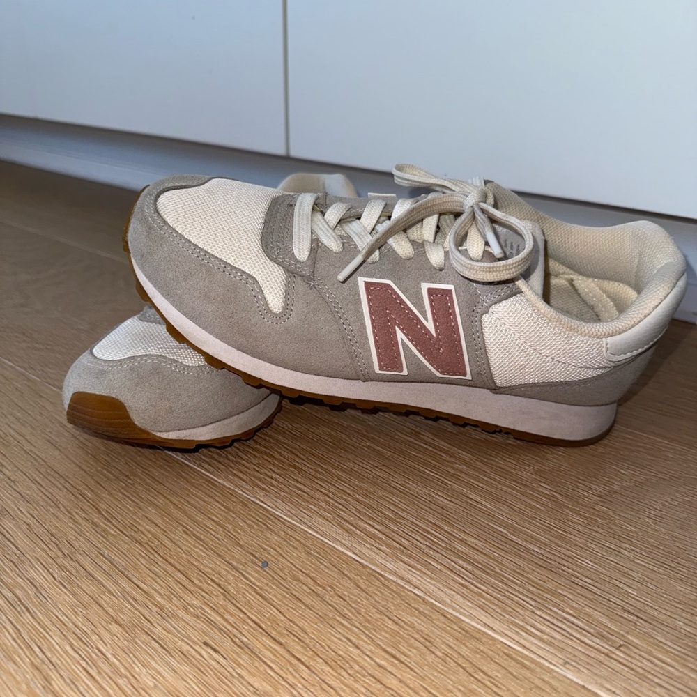 New Balance 500s, Cream and Dusty Pink, lightly worn
